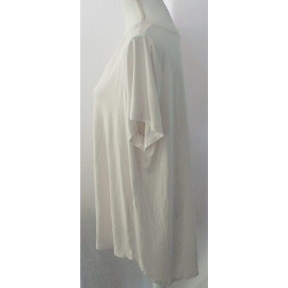 Cupio Women's Plus White Short Sleeve Stretch V-neck Tee Shirt Size 1X - Picture 4 of 9